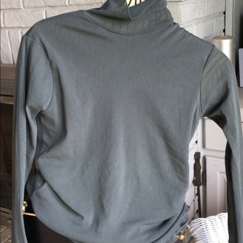 Shimmer turtleneck